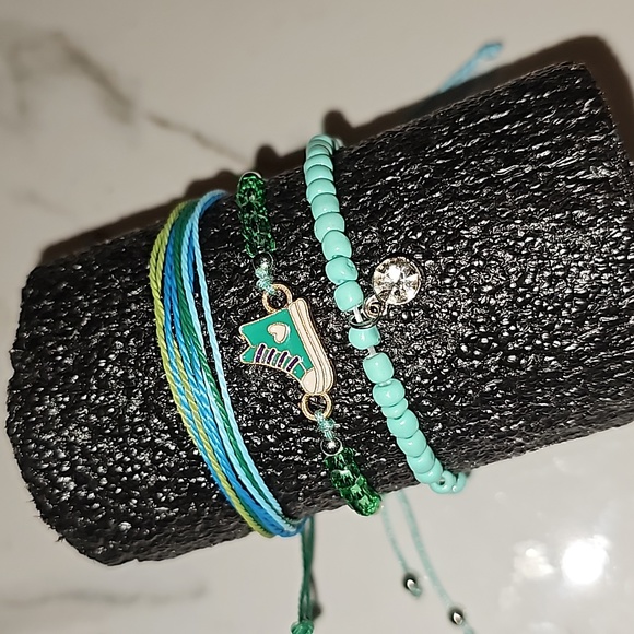 None Jewelry - 3pc Bracelet Set